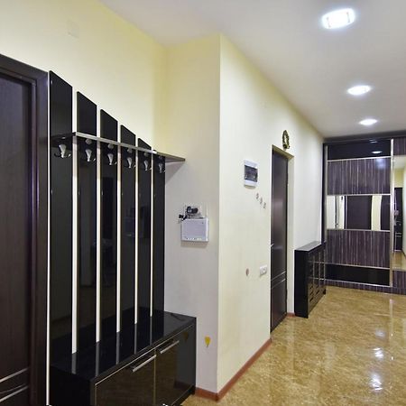 Rent Inn Yerevan On Arami Street Exterior photo